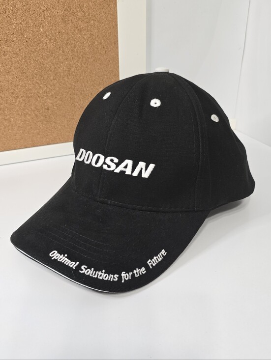 DOOSAN Black Baseball Cap with White Embroidery